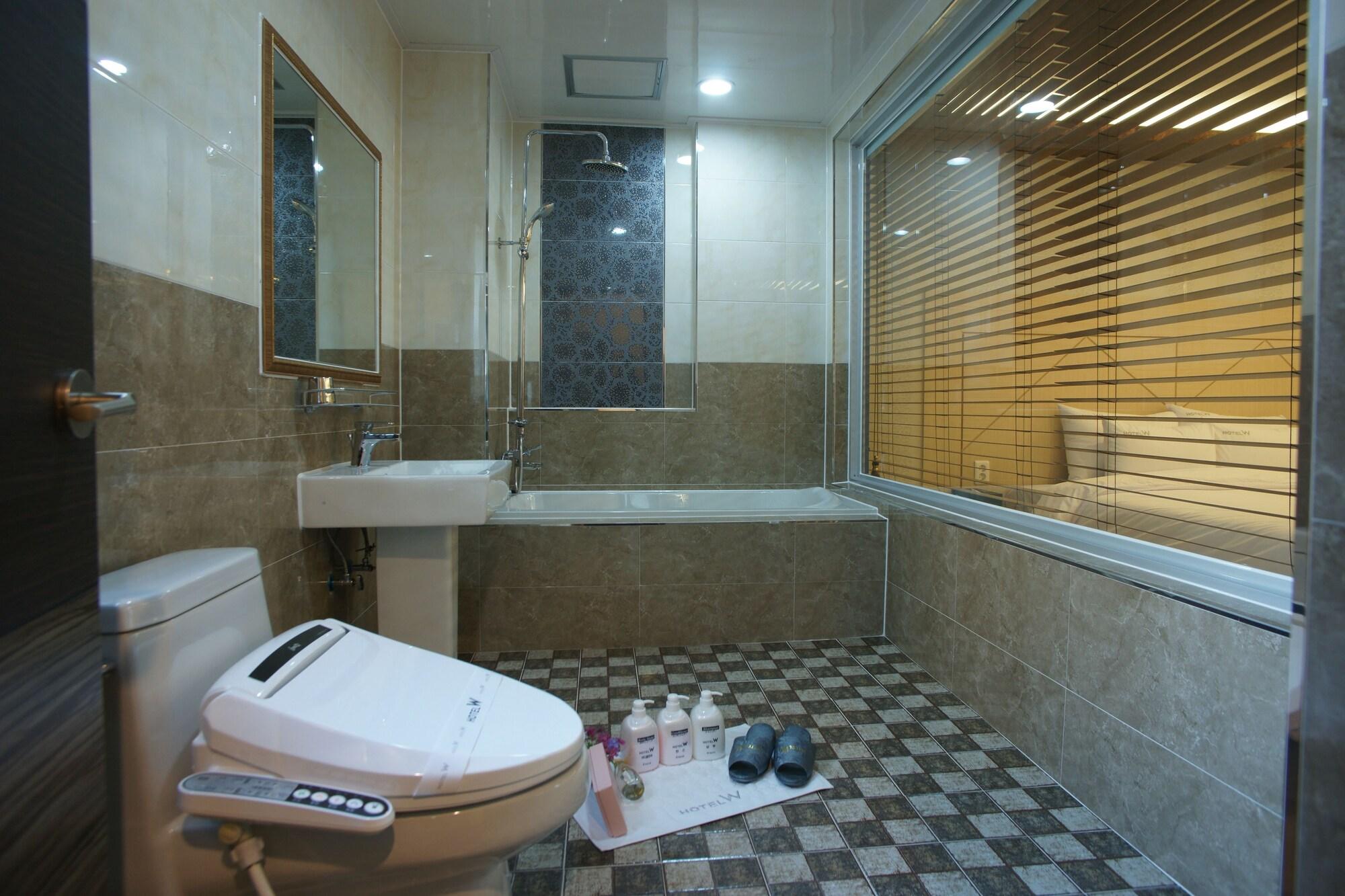 Hotel W Shinjeju Exterior photo